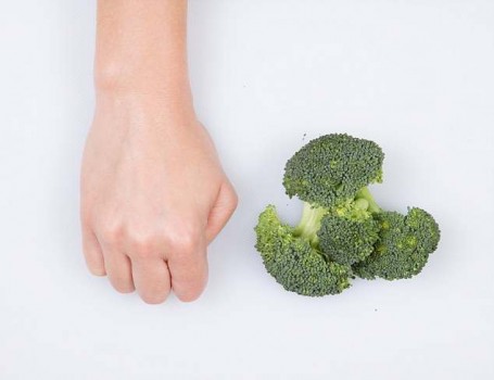 Порция овощей - сжатые кулаки